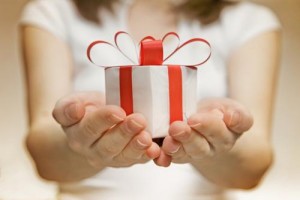 gift,P20giving.jpg.pagespeed.ce.IFSViFfrPt